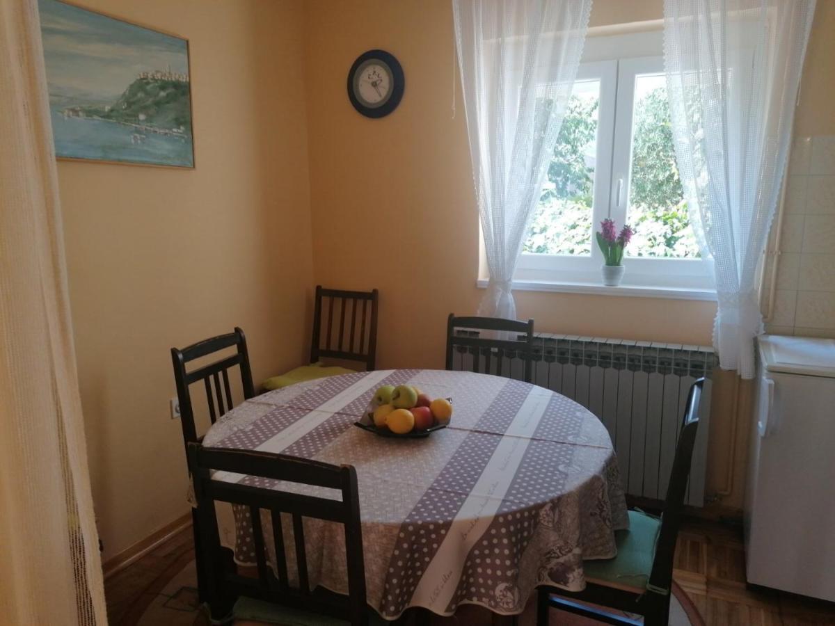 Apartments Cubranic Башка Екстер'єр фото
