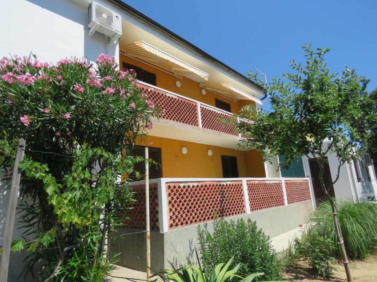 Apartments Cubranic Башка Екстер'єр фото